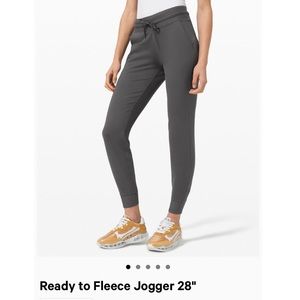 Lululemon NWT Ready To Fleece Jogger